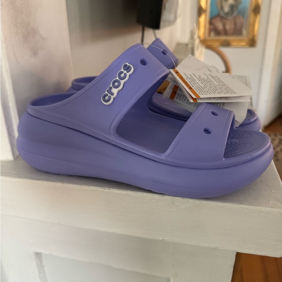 Croc Crush platform sandals, new with tags - Picture 3 of 3